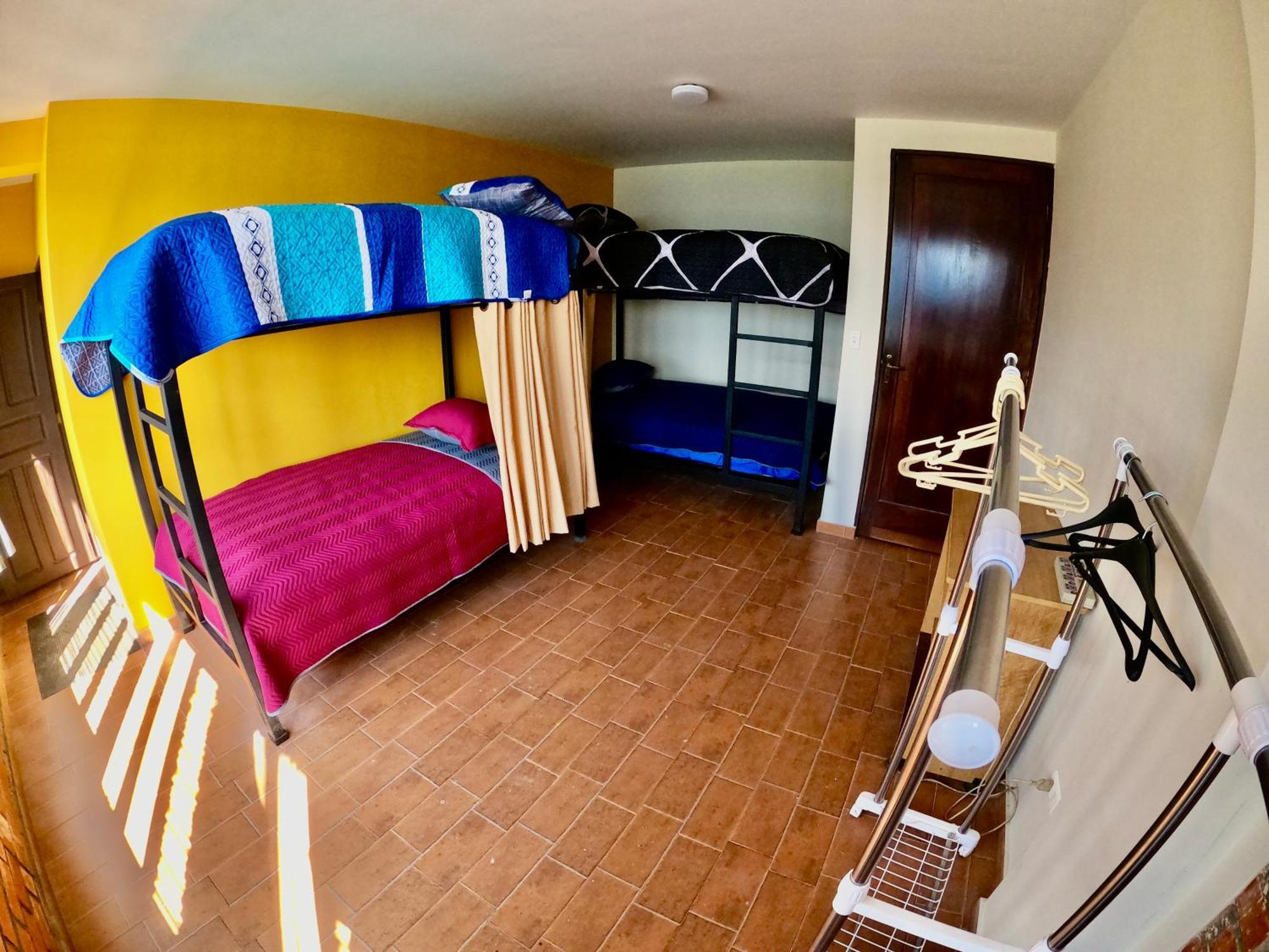Villa Camila Hostel Coroico Rum bild