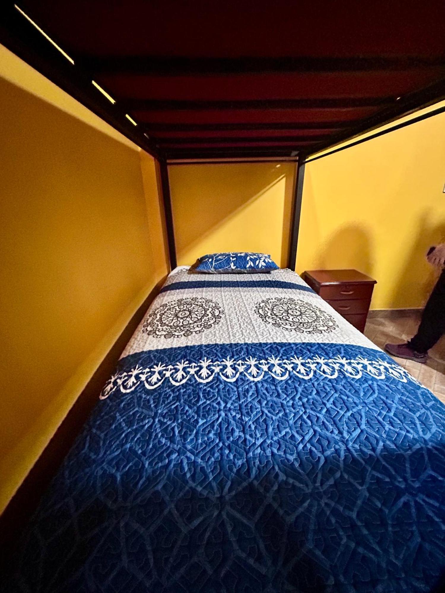 Villa Camila Hostel Coroico Rum bild